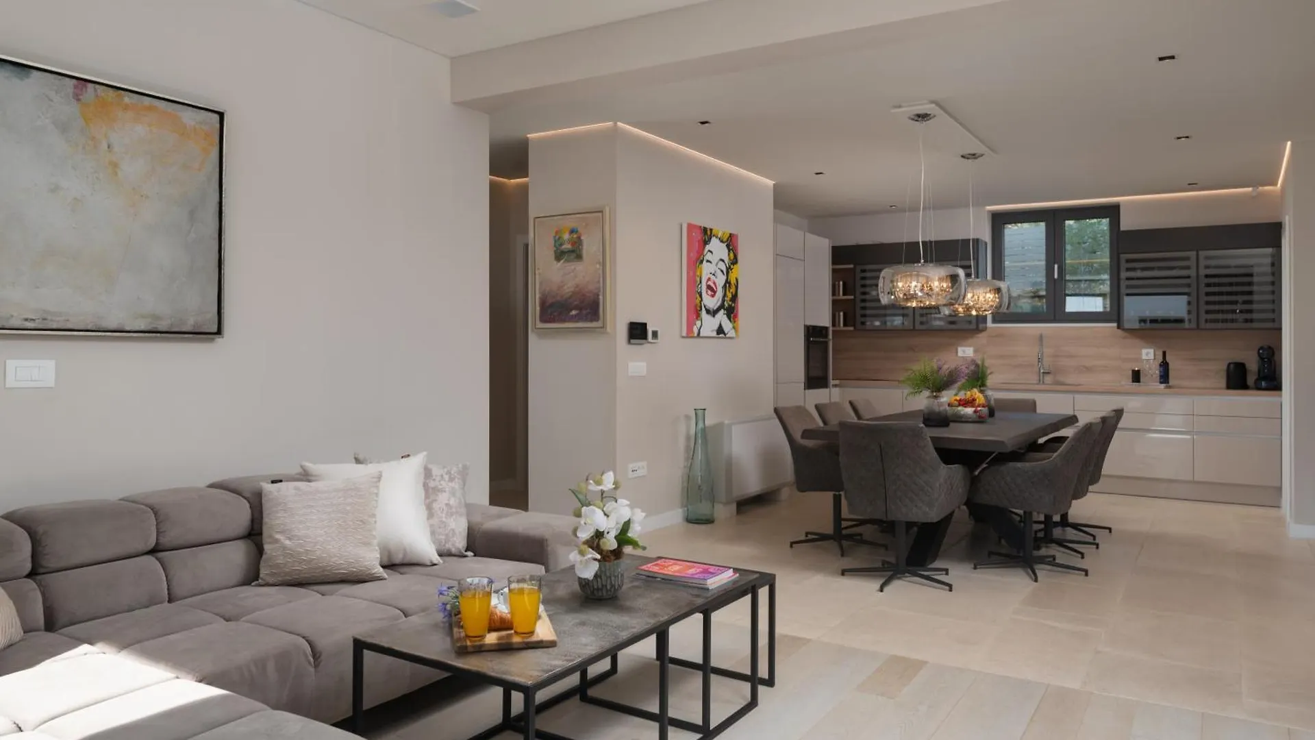 Four Seasons Vrsi Twin Villa Beachfront - Heated Pool & Jacuzzi