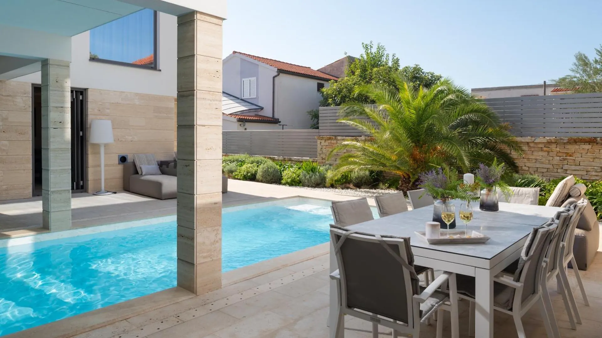 Four Seasons Vrsi Twin Villa Beachfront - Heated Pool & Jacuzzi 0*,  Croatia
